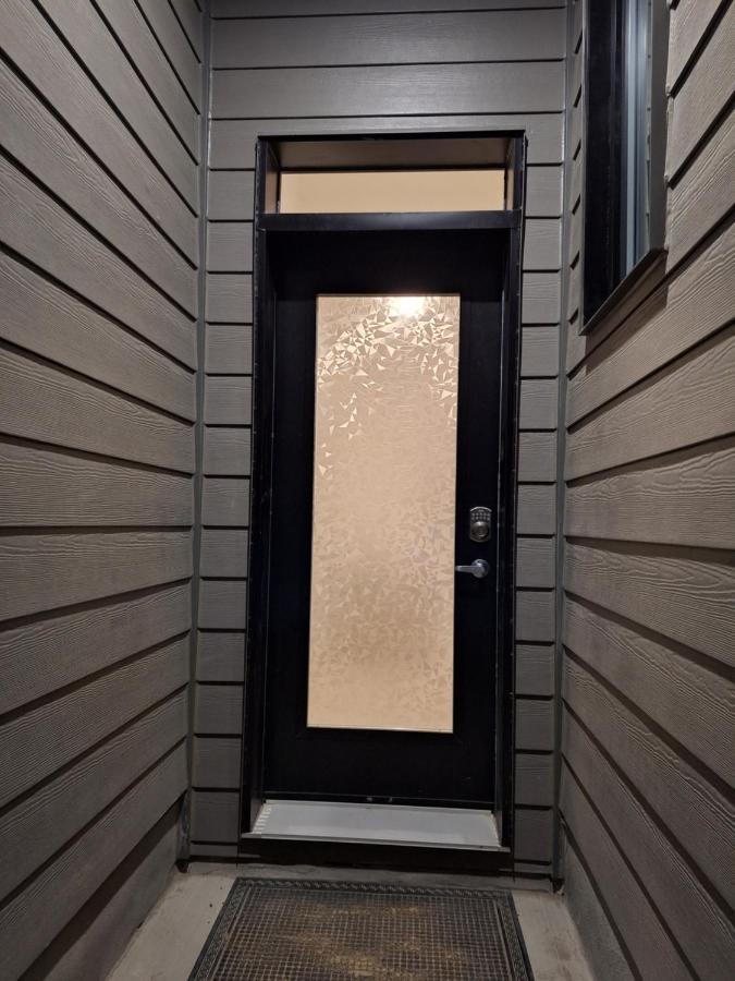 Independent Basement Studio Suite Ottawa Exterior photo
